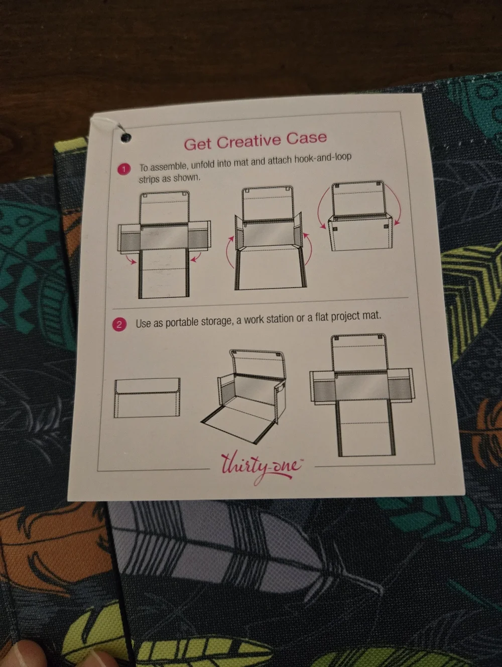Thirty-One Get Creative Case In Feather Print - Picture 3 of 6